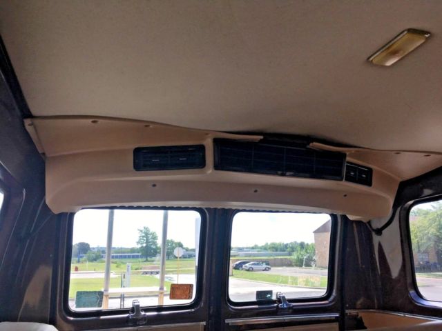 1977 Brown Chevrolet G20 Van Van Camper