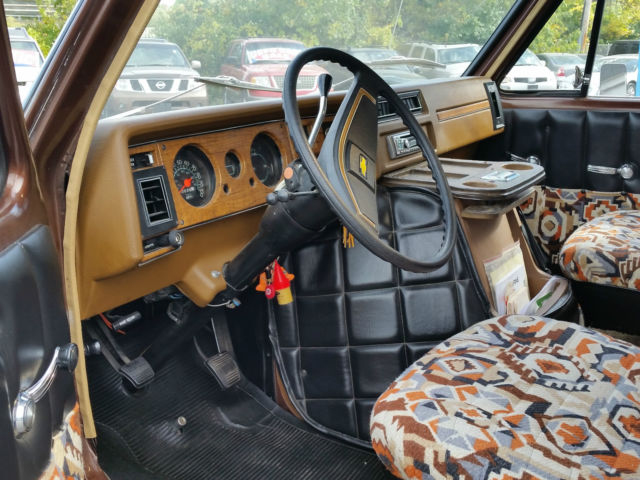 1977 Brown Chevrolet G20 Van Extended Passenger Van