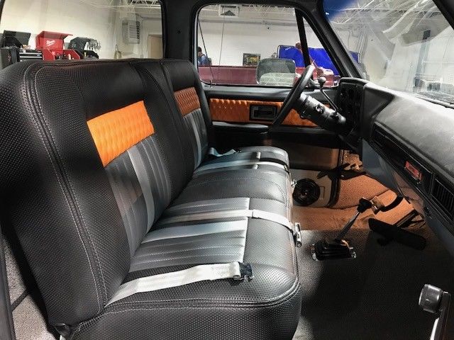 1977 Gray Chevrolet C-10 Pickup