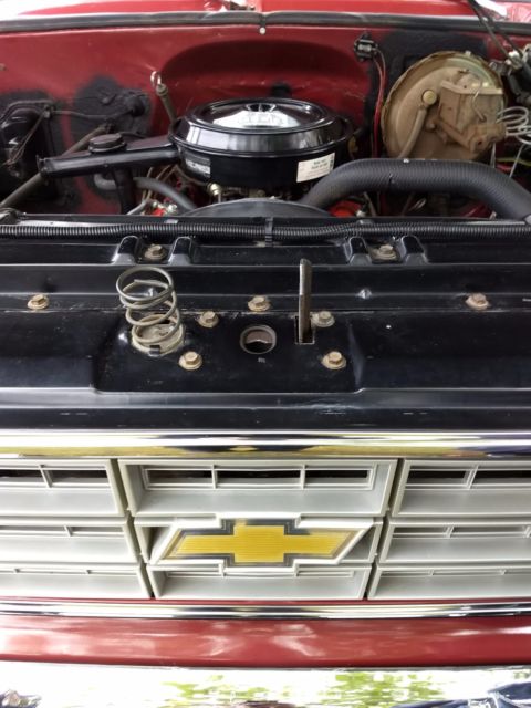 1977 Red Chevrolet C/K Pickup 1500 Standard Cab Pickup