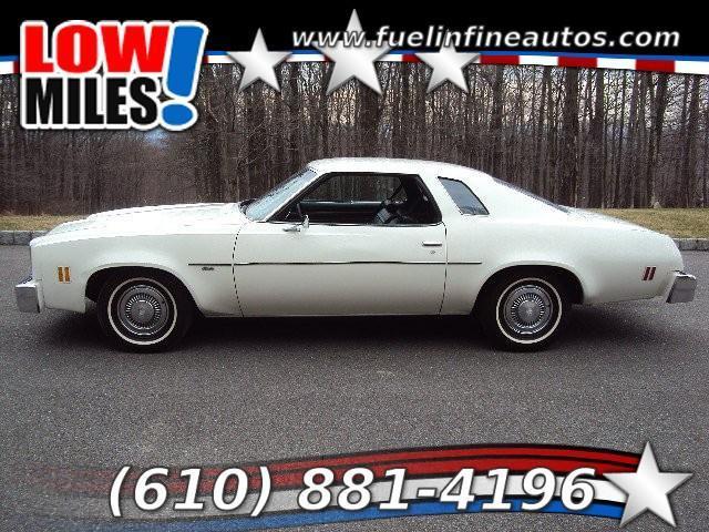 1977 Medium Green Chevrolet Malibu Car