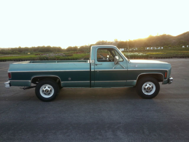 1977 SEAMIST GREEN/GREEN Chevrolet C/K Pickup 2500 STANDARD CAB PICKUP