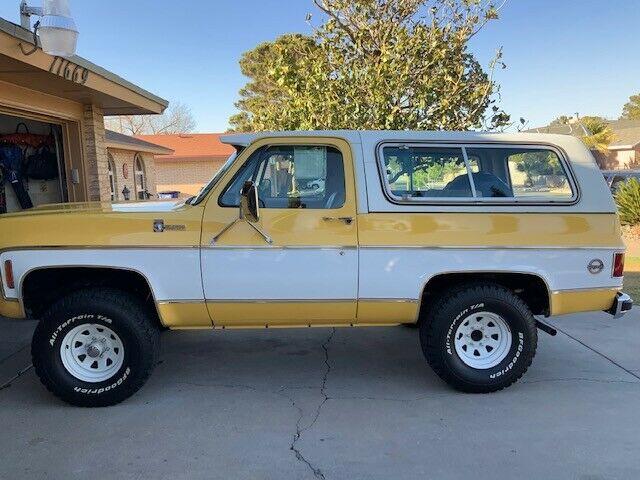 1977 Yellow Chevrolet Blazer