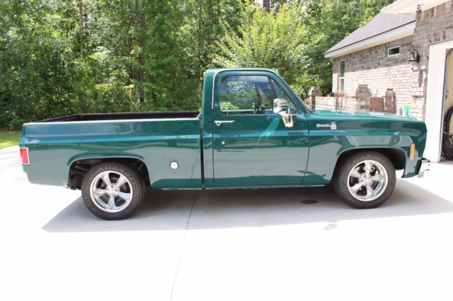 1977 Holly Green Chevrolet C-10 Standard Cab Pickup