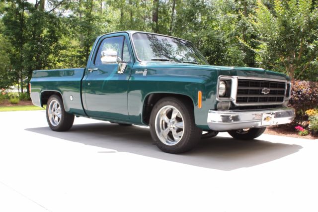 1977 Holly Green Chevrolet C-10 Standard Cab Pickup