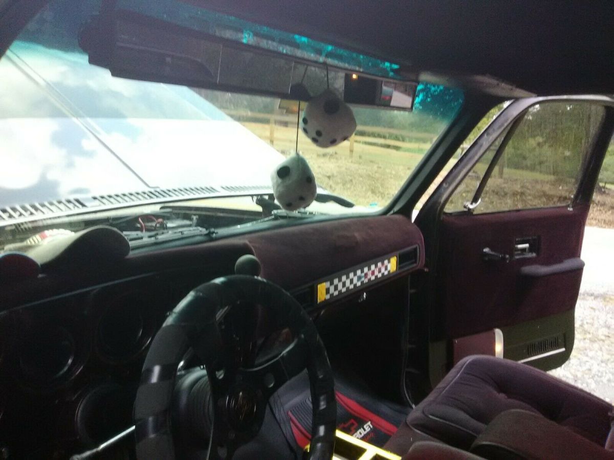 1977 Brown Chevrolet C-10