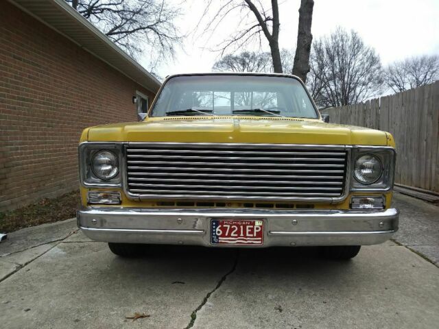 1977 Yellow Chevrolet C-10 Truck