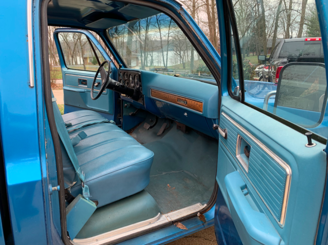 1977 Blue Chevrolet C-10 Standard Cab Pickup