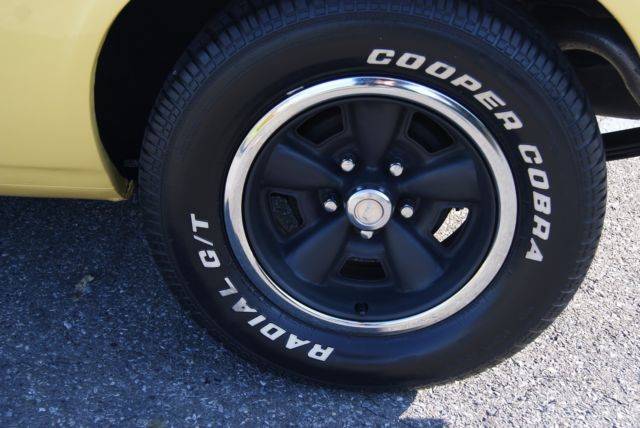 1977 Yellow Chevrolet Camaro SPORT COUPE