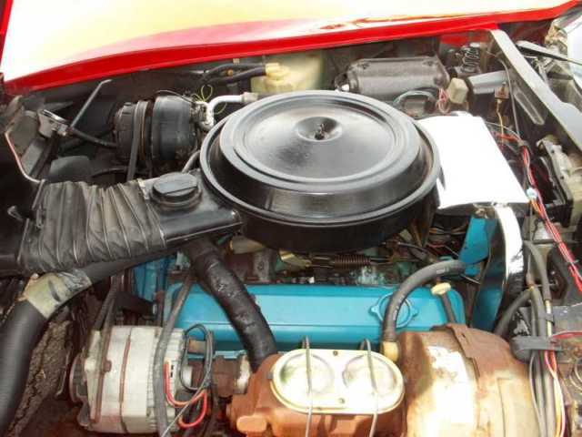 1977 Red Chevrolet Corvette Coupe