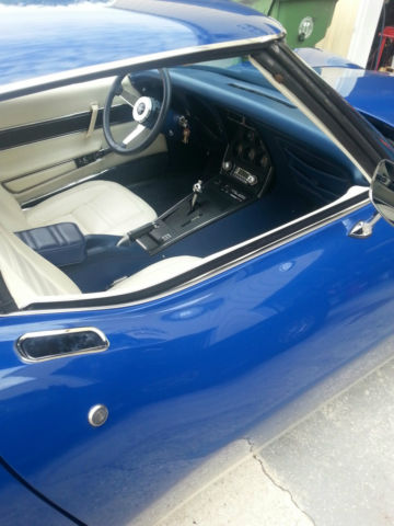 19770000 Blue Chevrolet Corvette Coupe