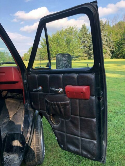 1977 Black Chevrolet G20 Van