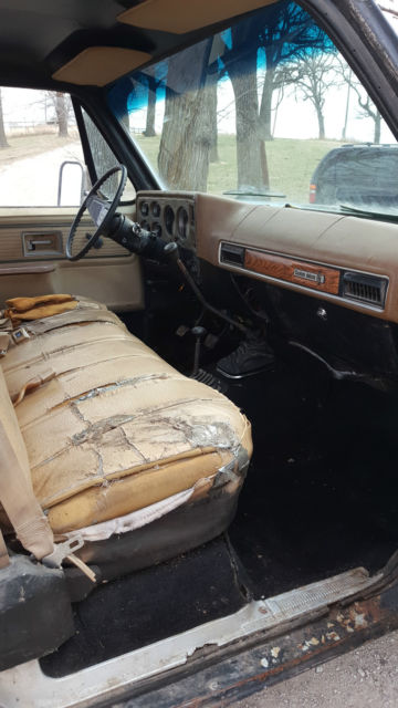 1977 Red Chevrolet C/K Pickup 2500 PICKUP