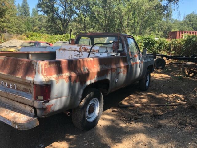 1977 Chevrolet C/K Pickup 2500
