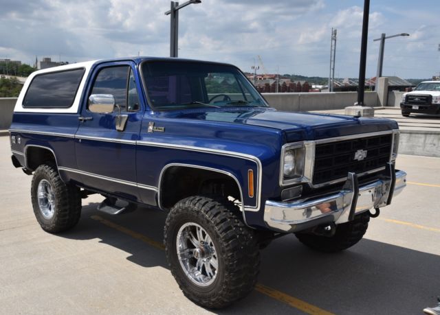 1977 Blue Chevrolet Blazer SUV