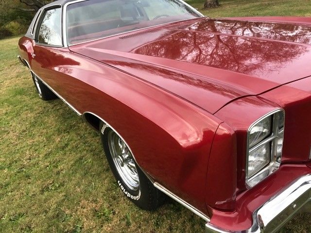 1977 Red Chevrolet Monte Carlo