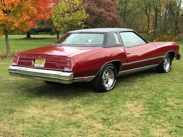 1977 Red Chevrolet Monte Carlo