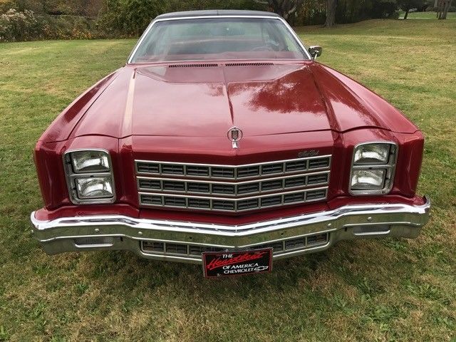 1977 Red Chevrolet Monte Carlo