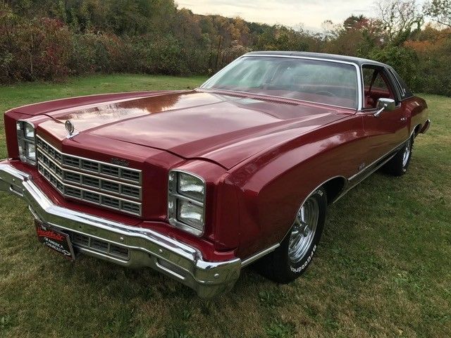 1977 Red Chevrolet Monte Carlo