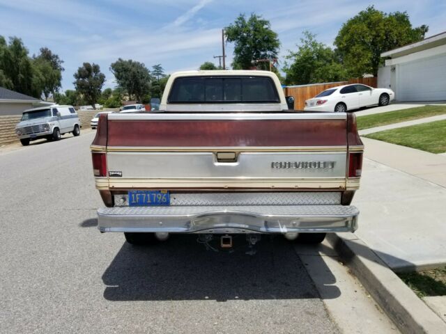 1977 Brown Chevrolet Silverado 2500 Standard Cab Pickup