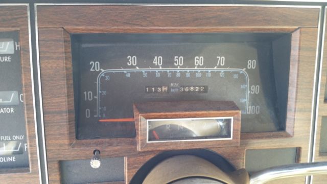 1977 Yellow Chrysler New Yorker Coupe