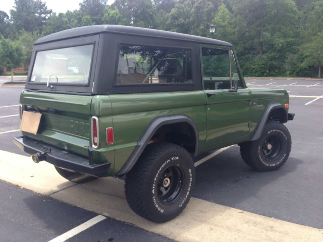 1977 Green Ford Bronco SUV