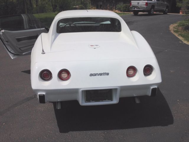 1977 White Chevrolet Corvette 2 door w/T Tops