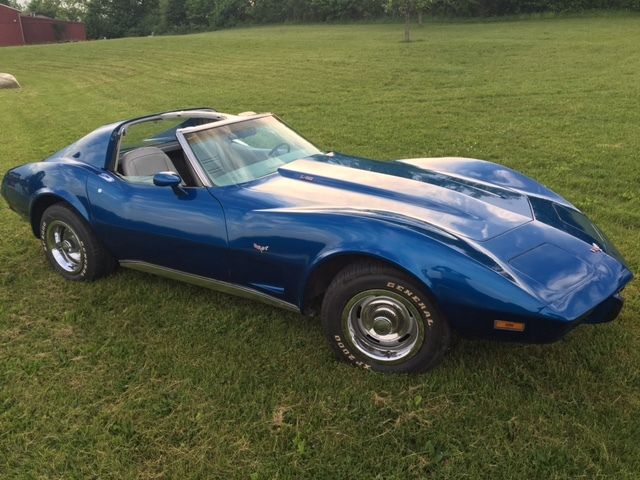 1977 Blue Chevrolet Corvette