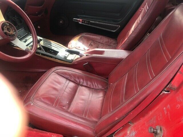 1977 Red Chevrolet Corvette Coupe