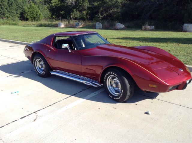 1977 Burgundy Chevrolet Corvette Coupe