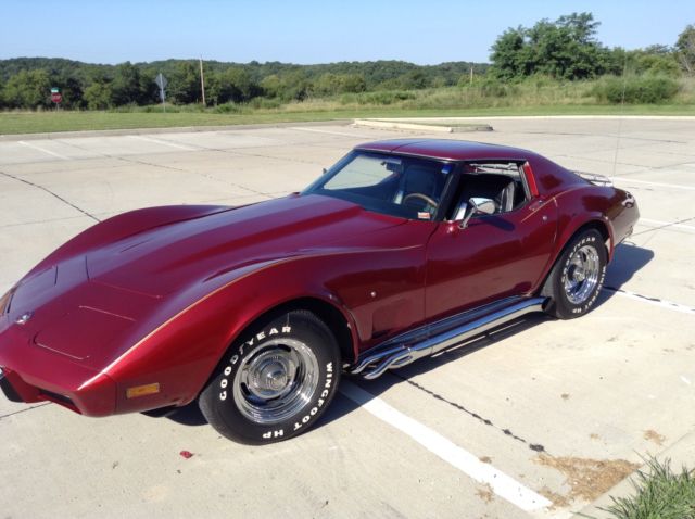 1977 Burgundy Chevrolet Corvette Coupe