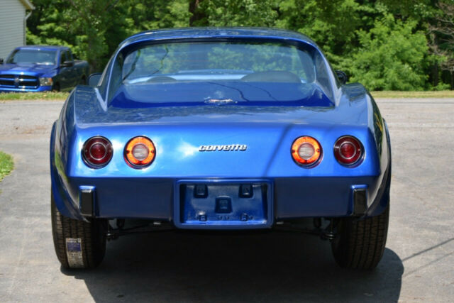1977 Blue Chevrolet Corvette