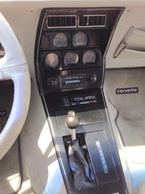 1977 White Chevrolet Corvette 2 door w/T Tops
