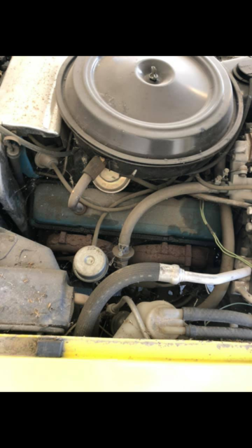 1977 Yellow Chevrolet Corvette Coupe