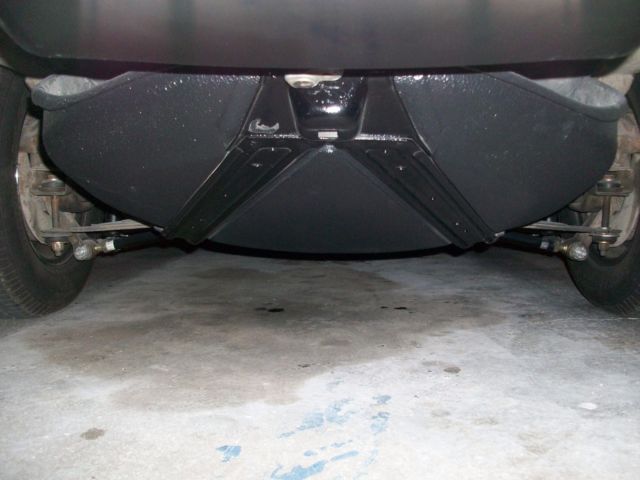 1977 White/Black Chevrolet Corvette Coupe