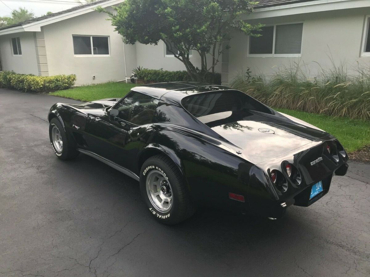 1977 Black Chevrolet Corvette Coupe