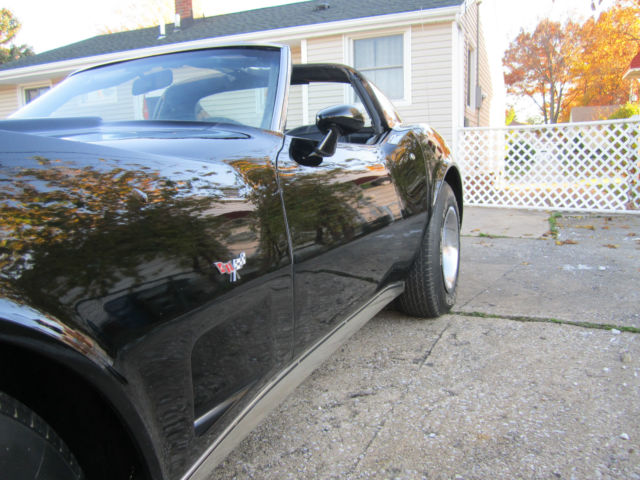 1977 Black Chevrolet Corvette