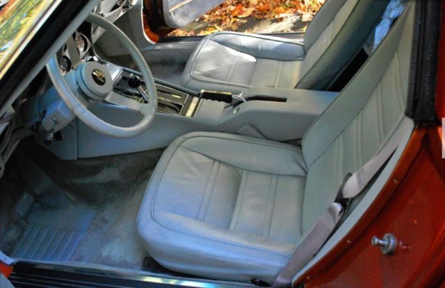 1977 Orange Chevrolet Corvette Coupe