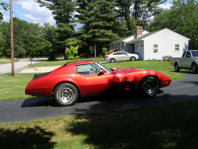 1977 Orange Chevrolet Corvette Coupe