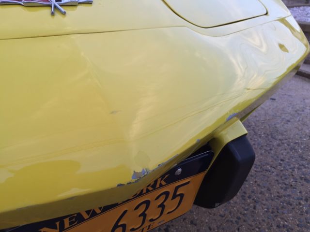 1977 Yellow Chevrolet Corvette Coupe