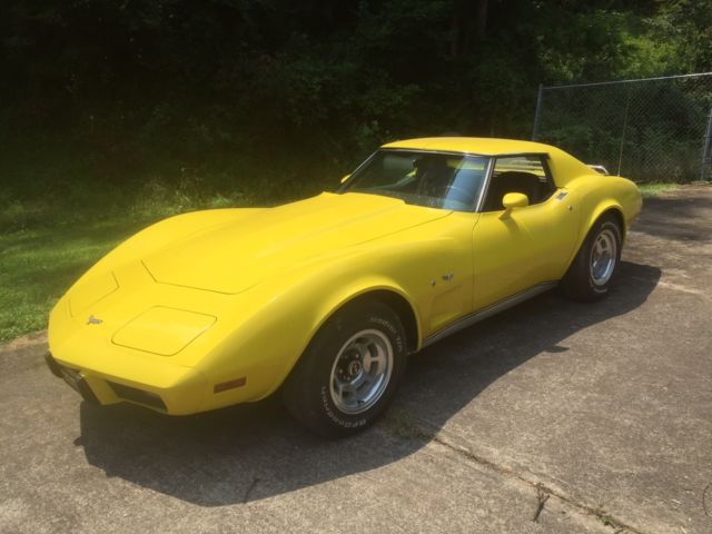 1977 Yellow Chevrolet Corvette T-Top