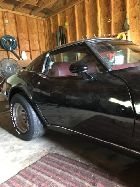 1977 Black Chevrolet Corvette Coupe
