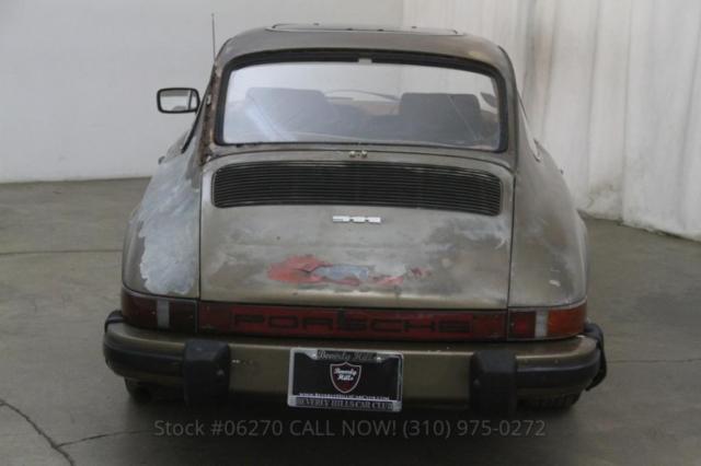 1977 Green Porsche 911