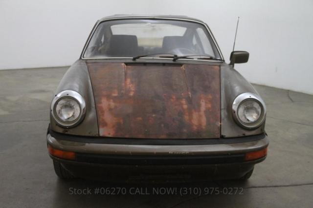 1977 Green Porsche 911