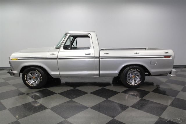 1977 Silver Ford F-100