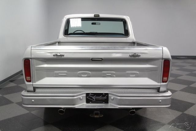 1977 Silver Ford F-100