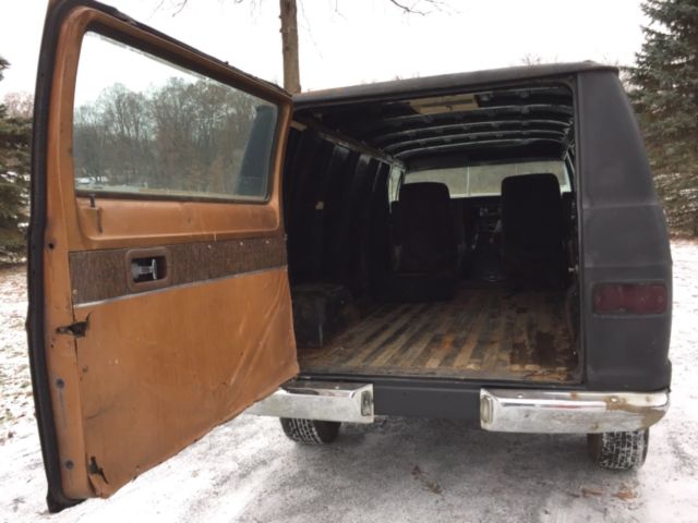 1977 Black Dodge 200