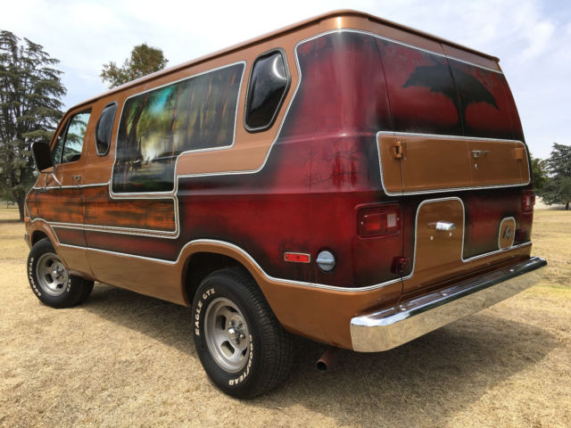 1977 Dodge B200 Van