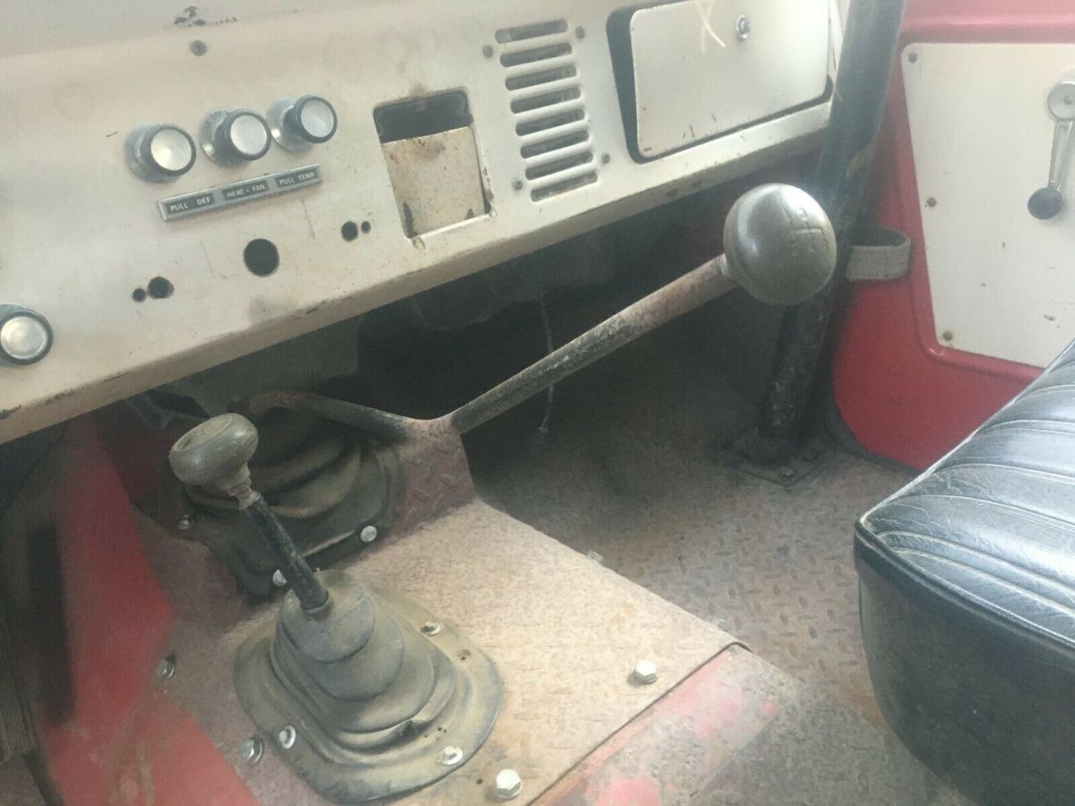 1977 Red Ford Bronco SUV