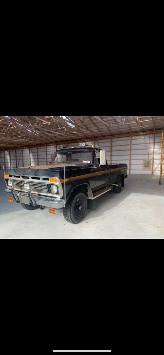 1977 Ford F-150 Standard Cab Pickup